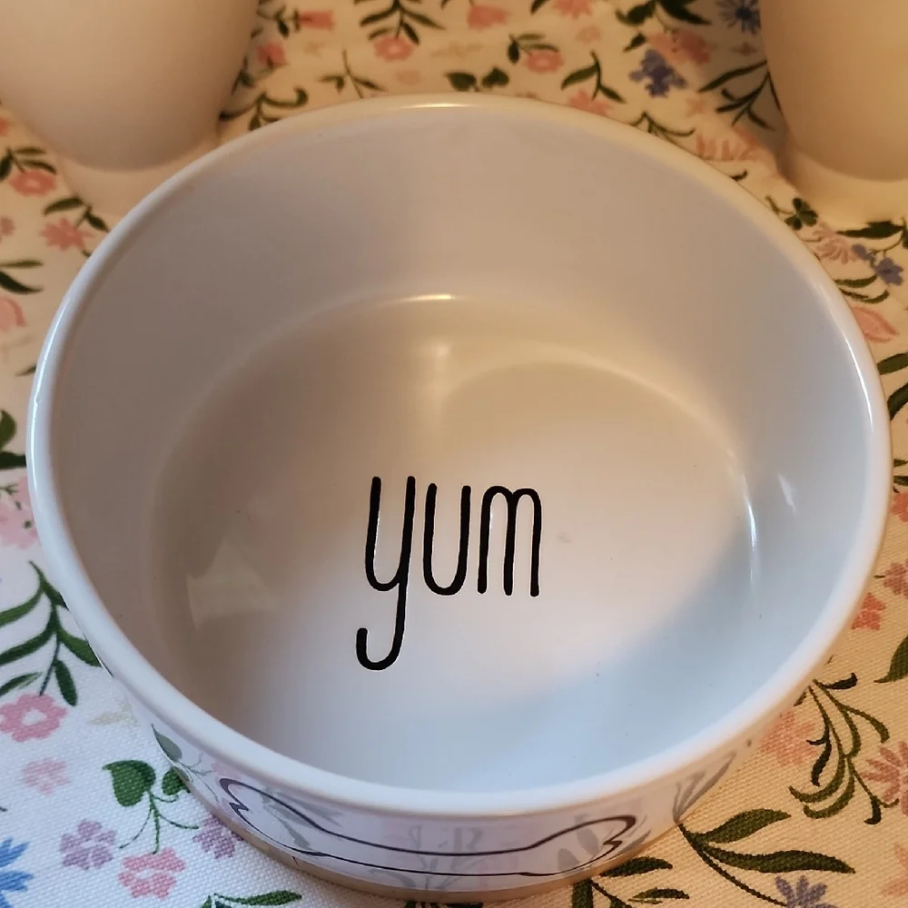 Top Paw White and Tan Dog Bowl